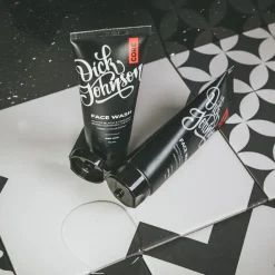 Kasvojen Puhdistusgeeli Core 75ml